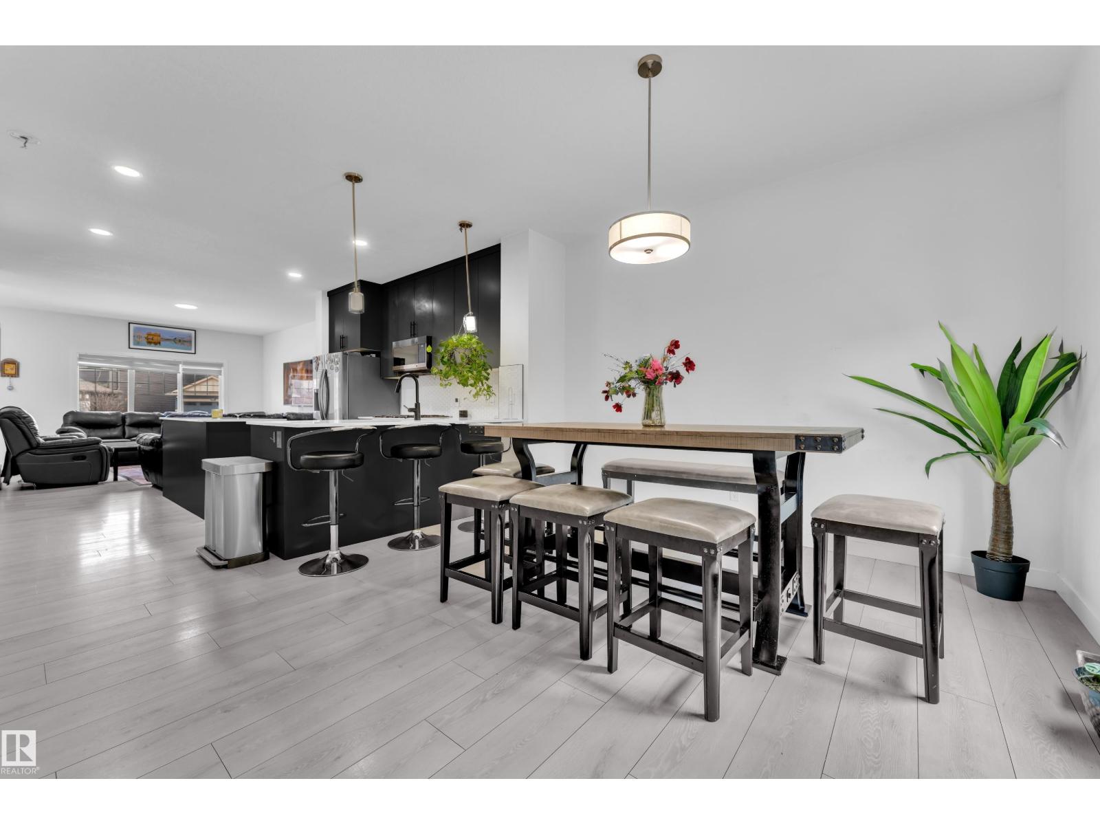 1645 PLUM CIRCLE CI SW - 12