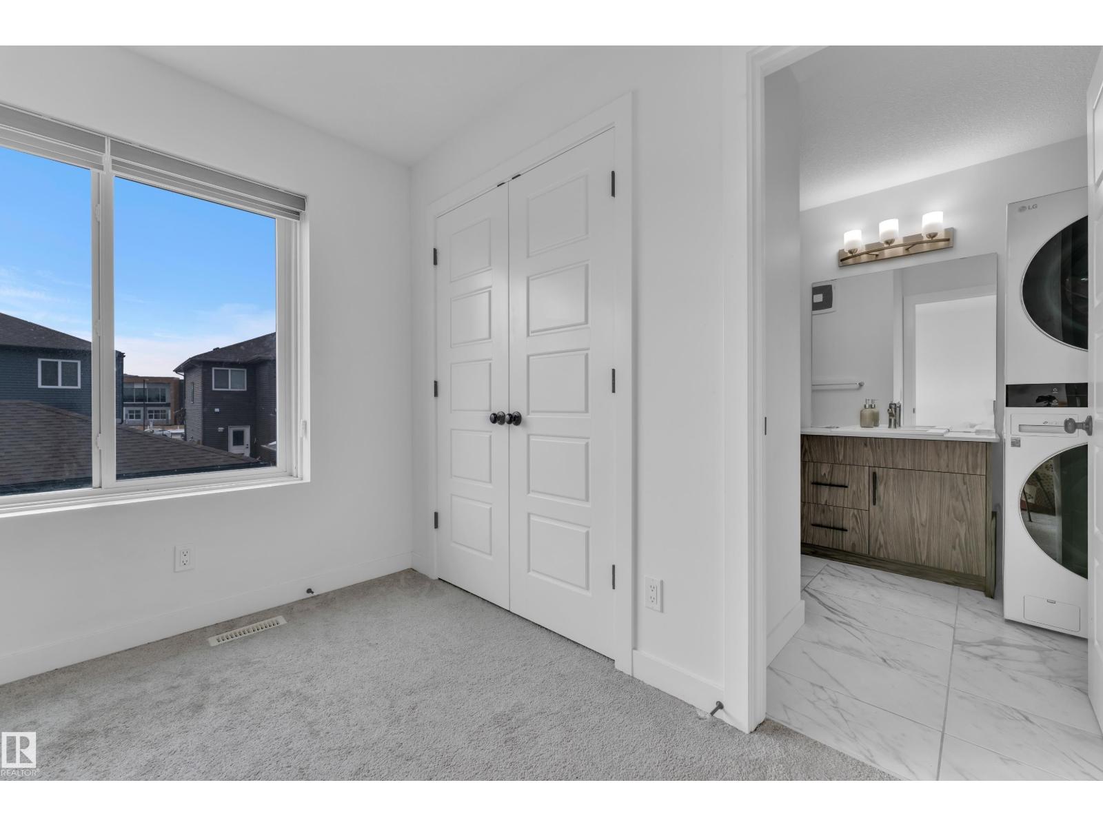 1645 PLUM CIRCLE CI SW - 34