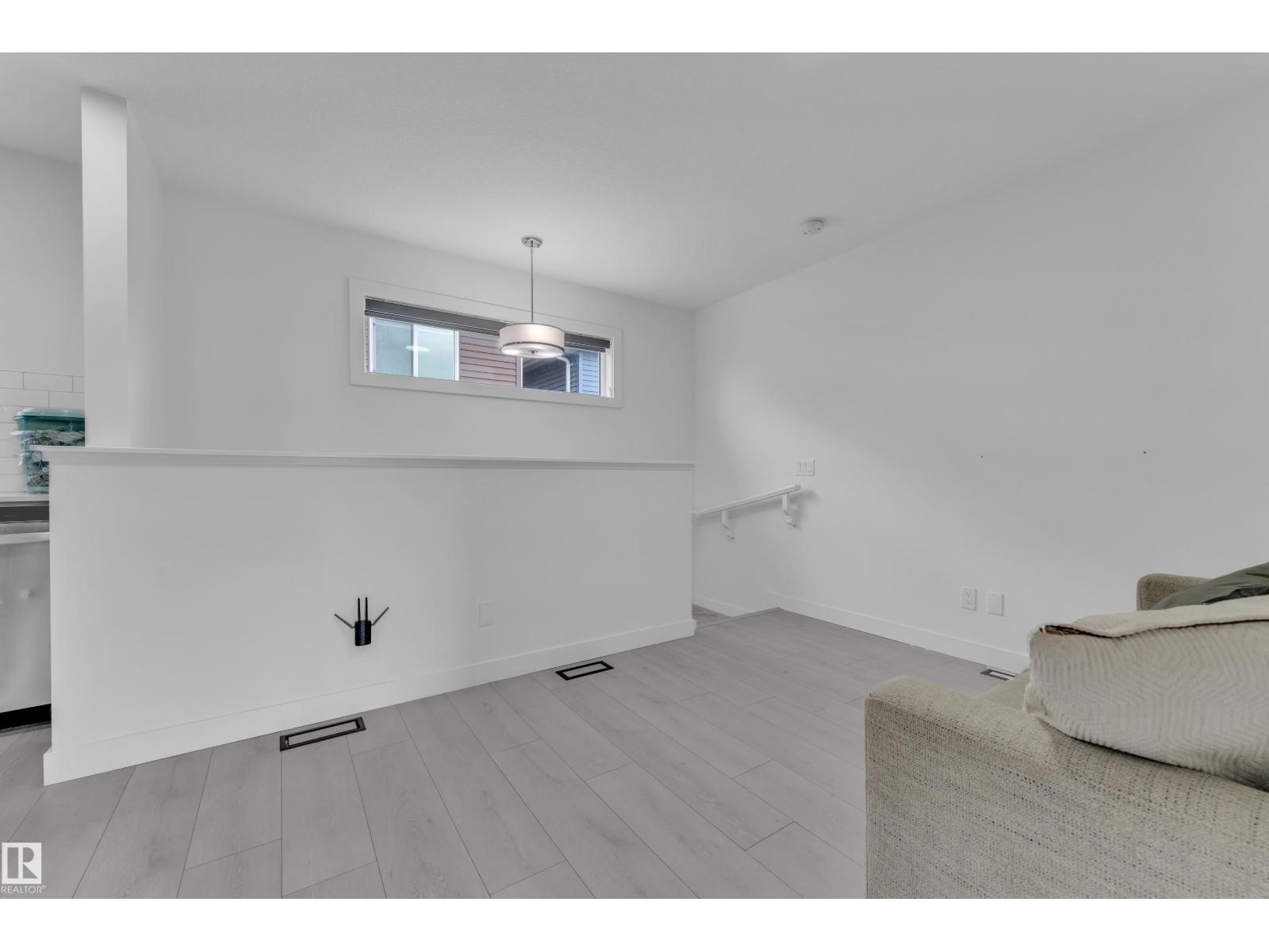 1645 PLUM CIRCLE CI SW - 39