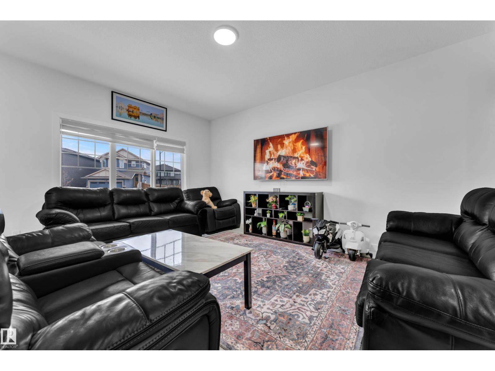 1645 PLUM CIRCLE CI SW - 6
