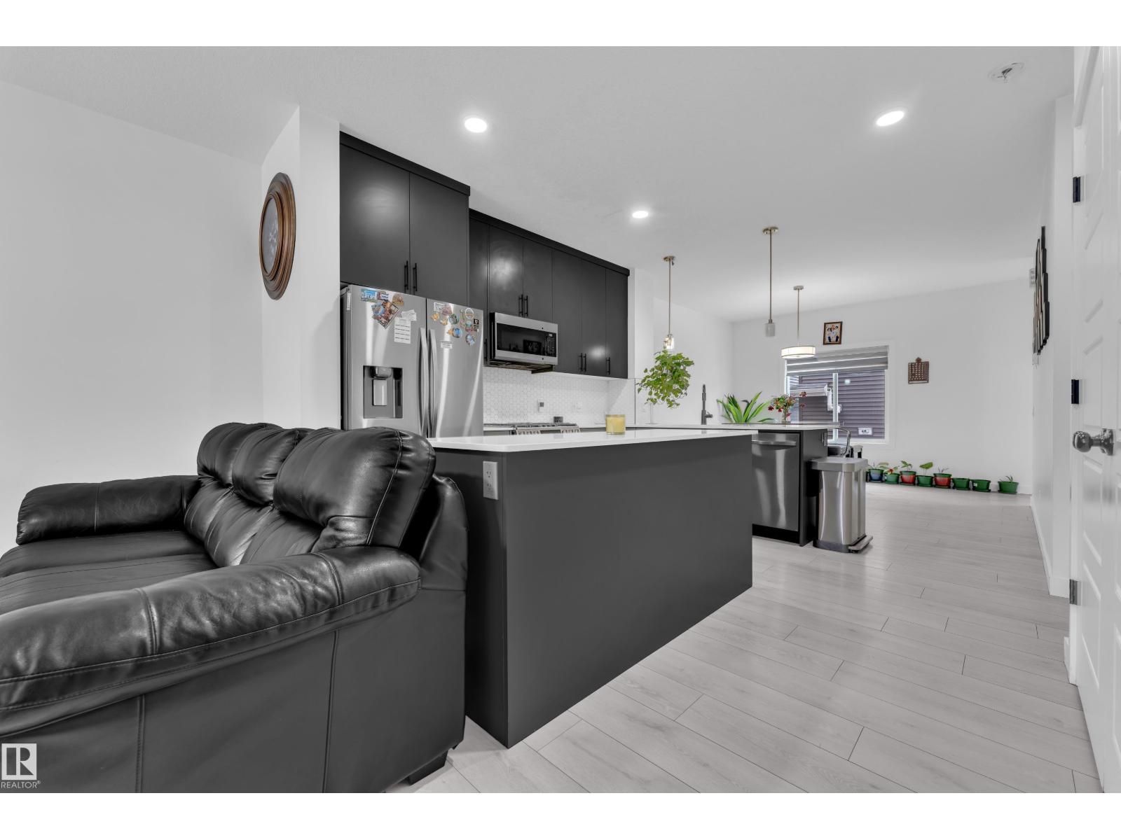 1645 PLUM CIRCLE CI SW - 7