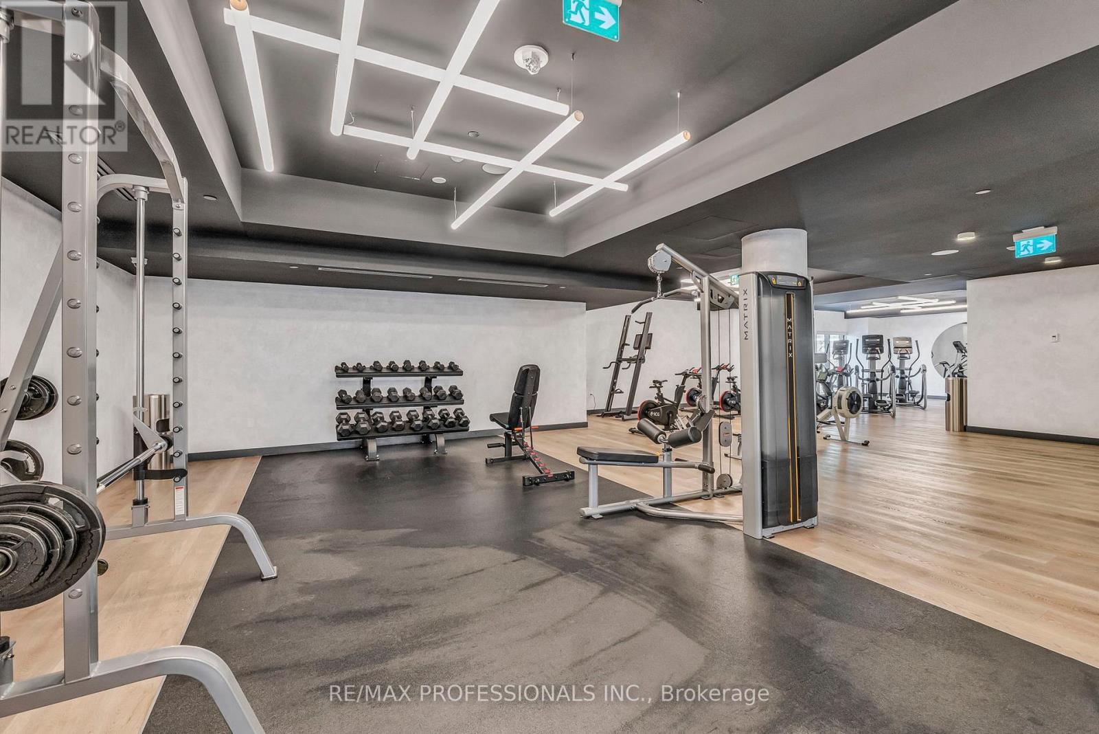 #404 86 DUNDAS STREET E - 26