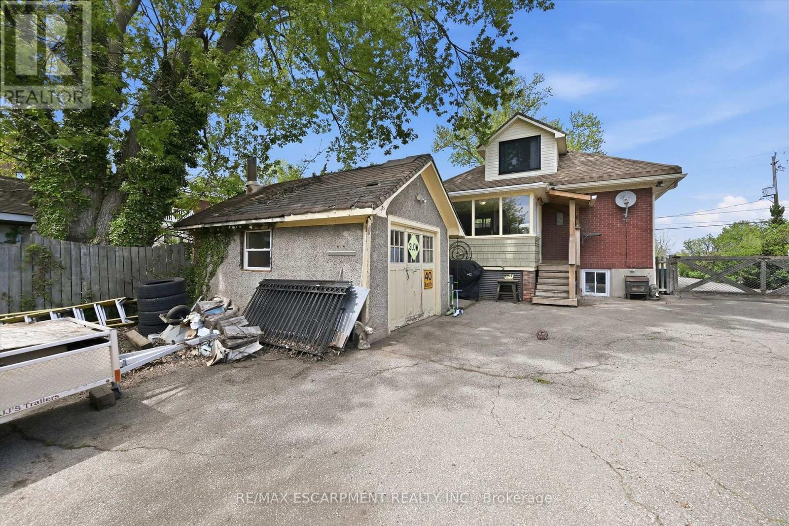 392 QUEENSTON STREET - 31