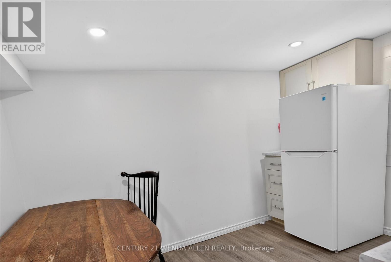 276 MCGILL STREET - 25