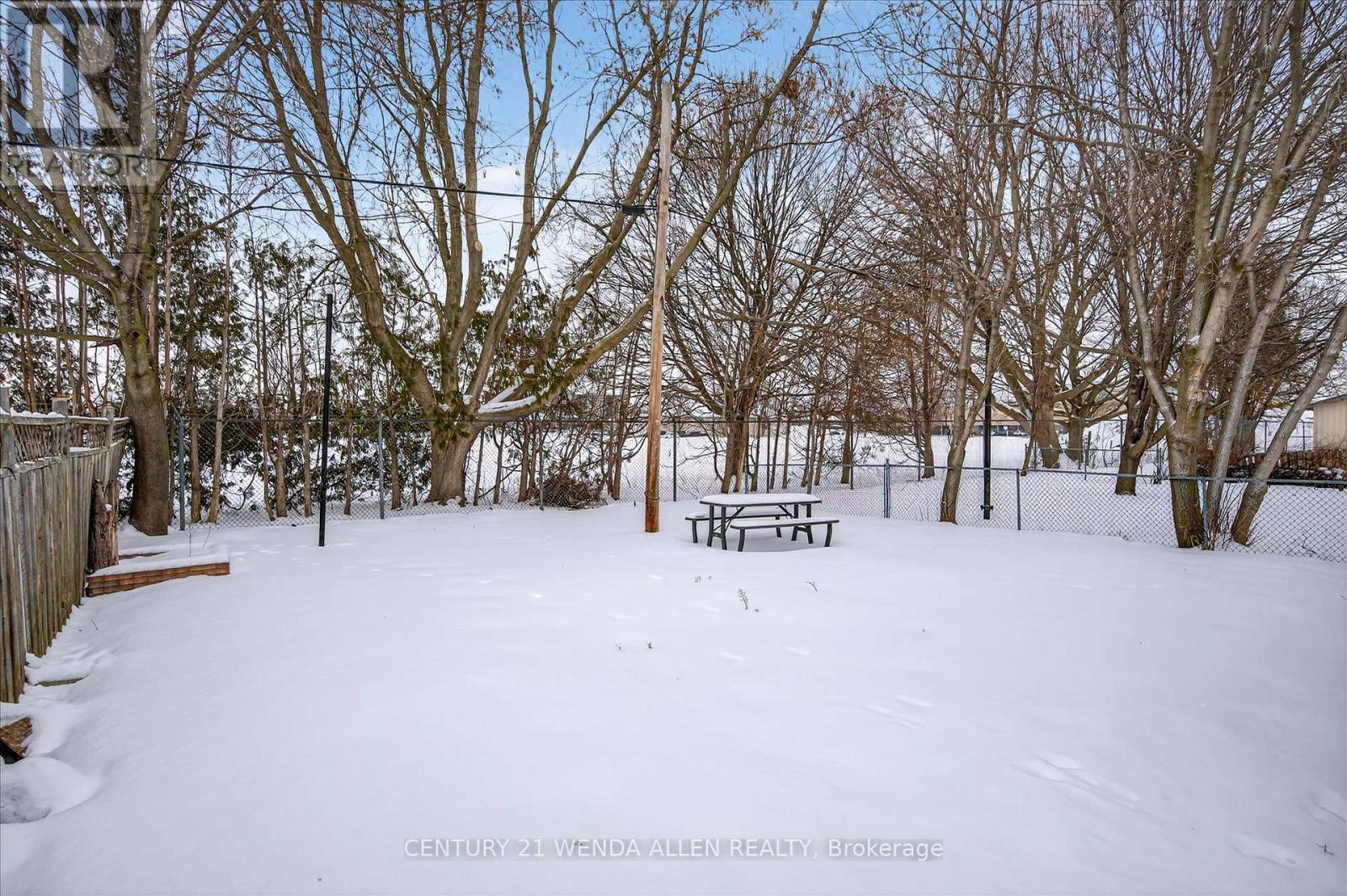 276 MCGILL STREET - 32