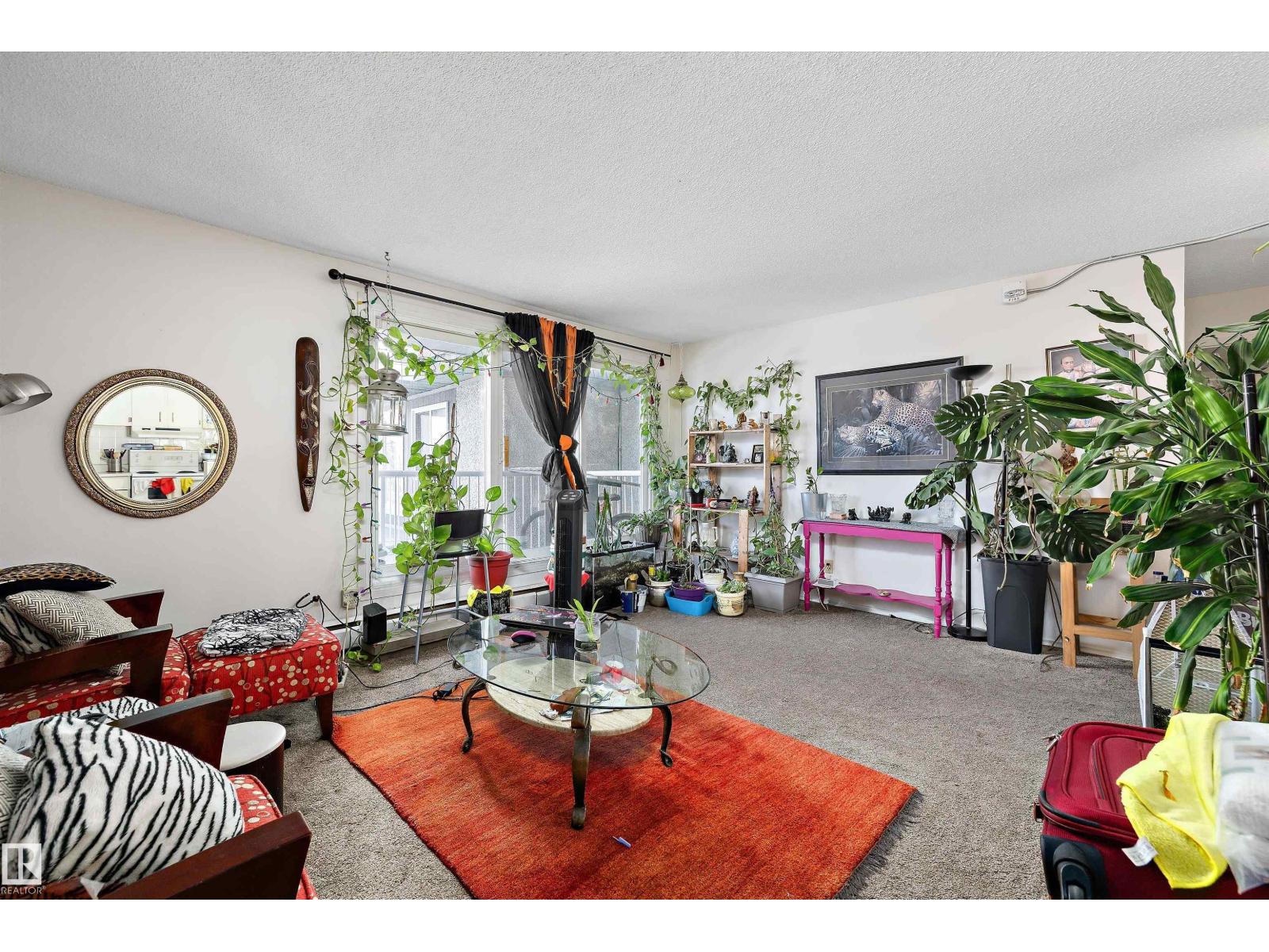 #320 8604 Gateway Bv NW photo 5 — MLS® E4482920