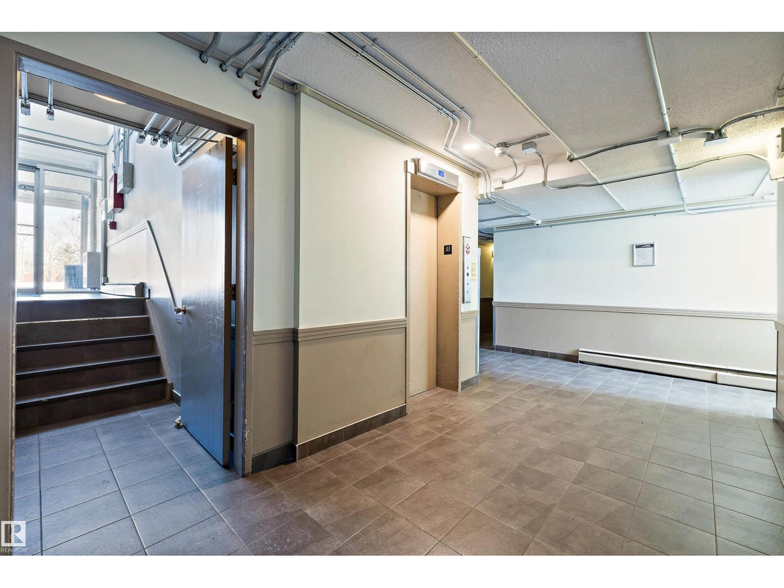 #320 8604 GATEWAY BV NW — photo 14