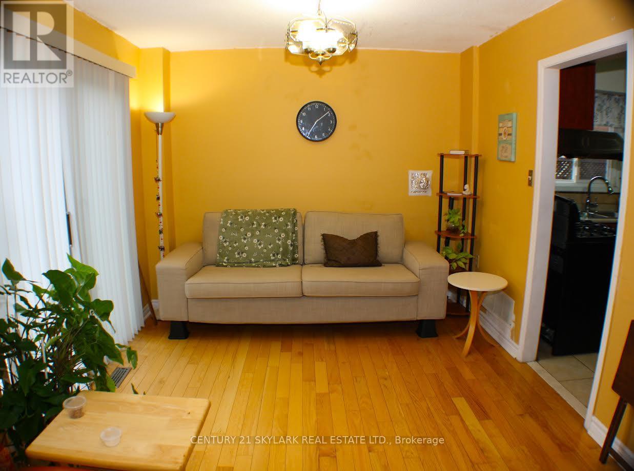 173 LECH WALESA DRIVE - 4