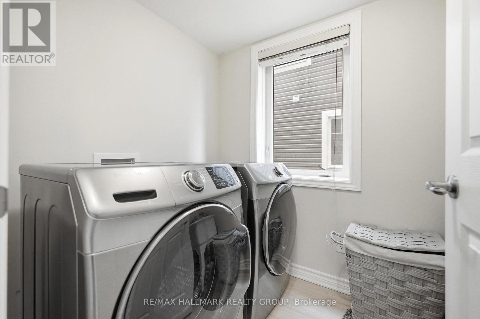 88 FEATHERTOP LANE - 4