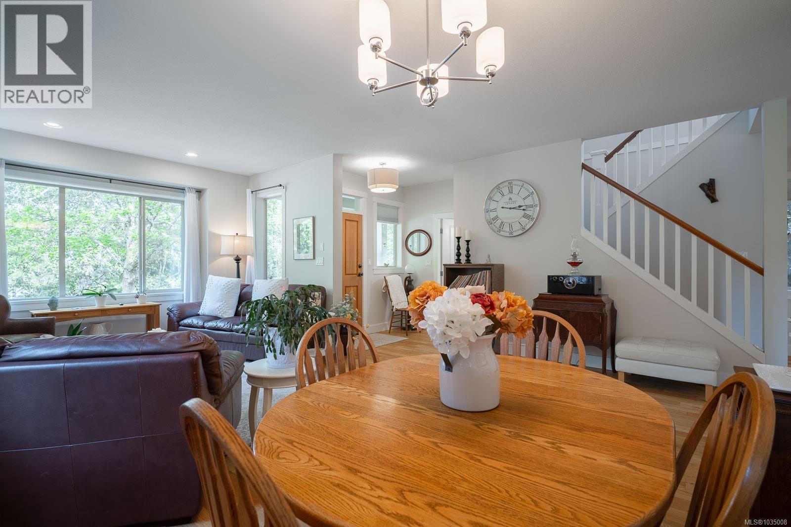 336 Wessex Lane - 10