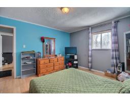 9 Ch. Patterson, Cayamant, QC J0X1Y0 Photo 13