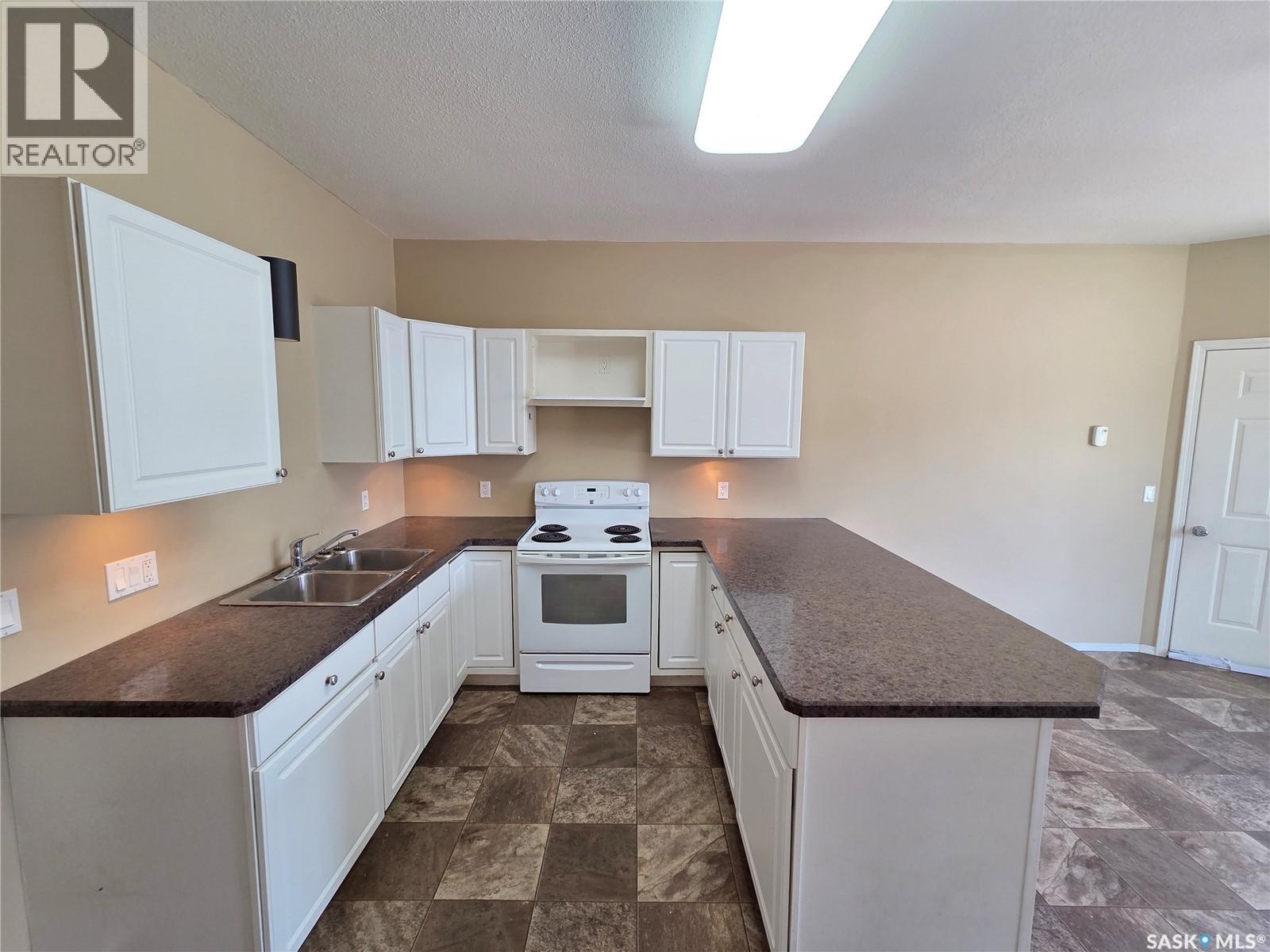105 Main STREET - 14