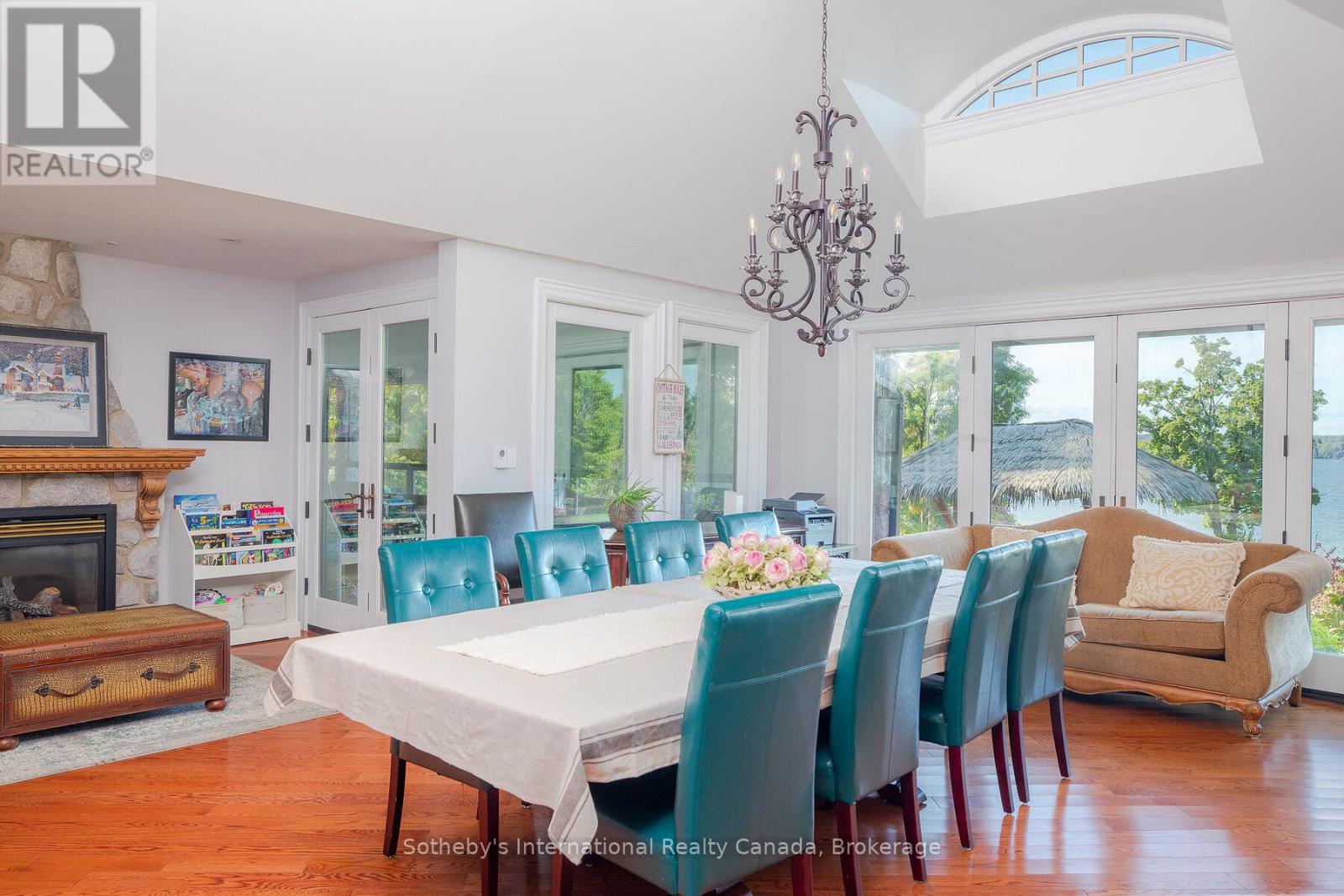 2533 RIDGE ROAD W - 13
