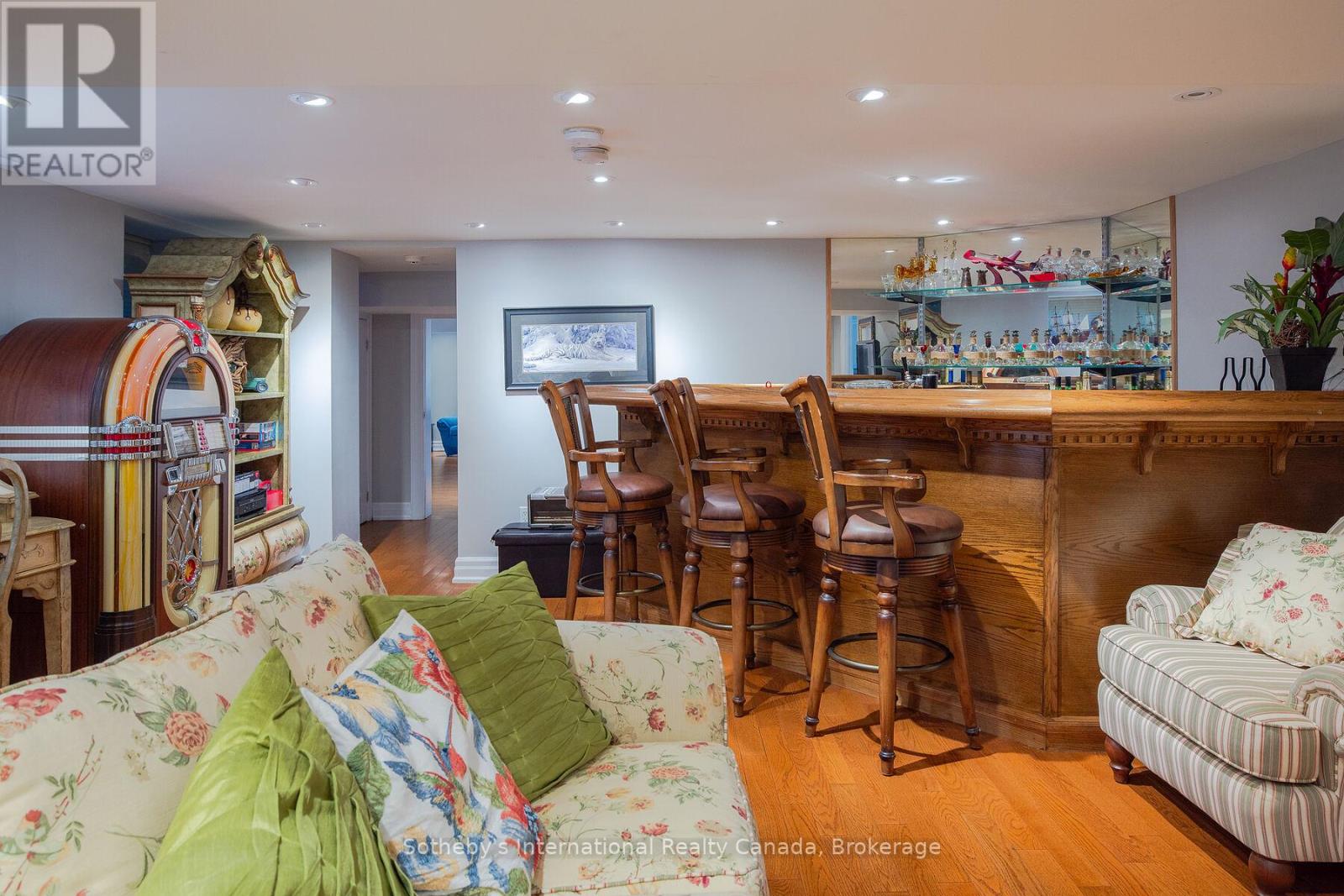 2533 RIDGE ROAD W - 29