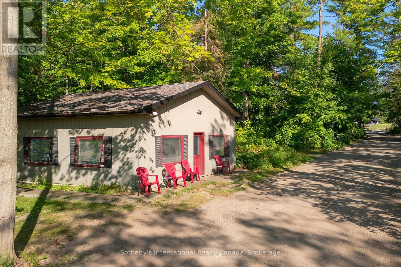 2533 RIDGE ROAD W - 9