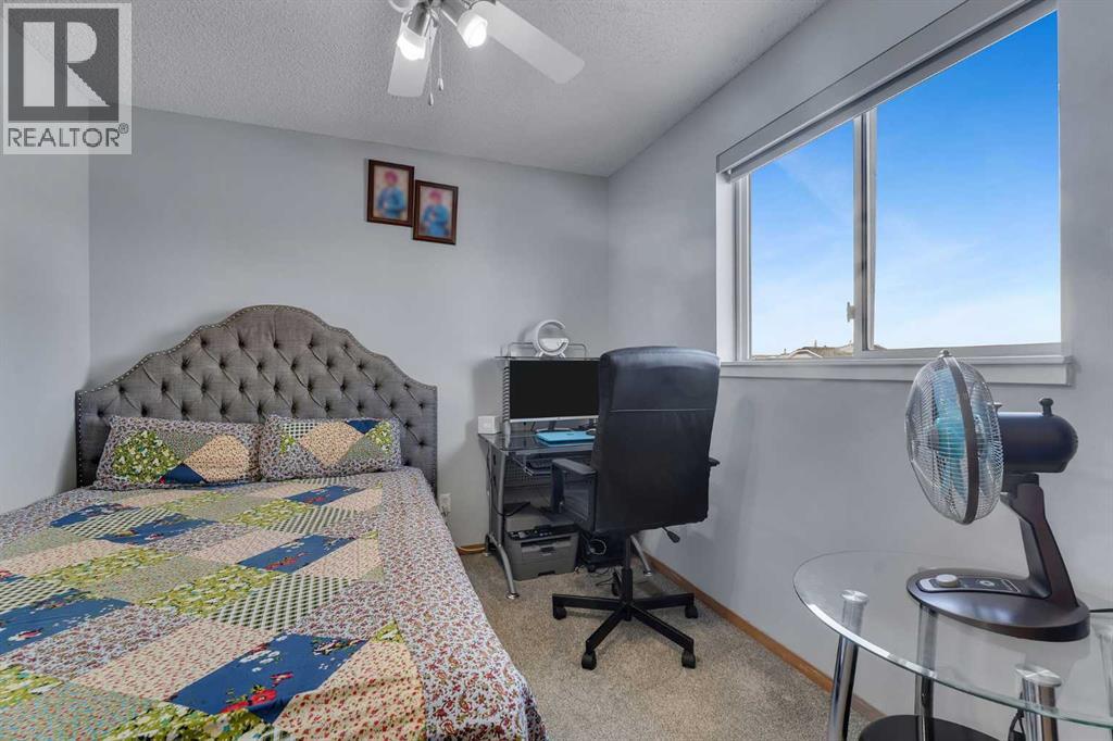 3790 Catalina Boulevard NE - 23