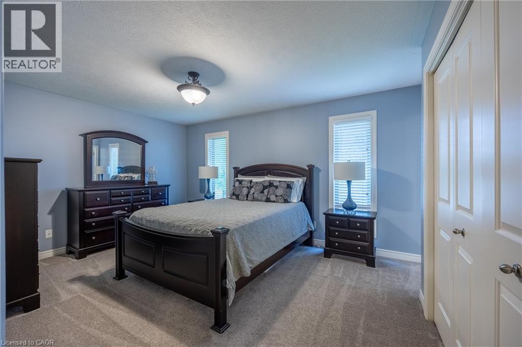 64 WINTERGREEN Crescent - 22