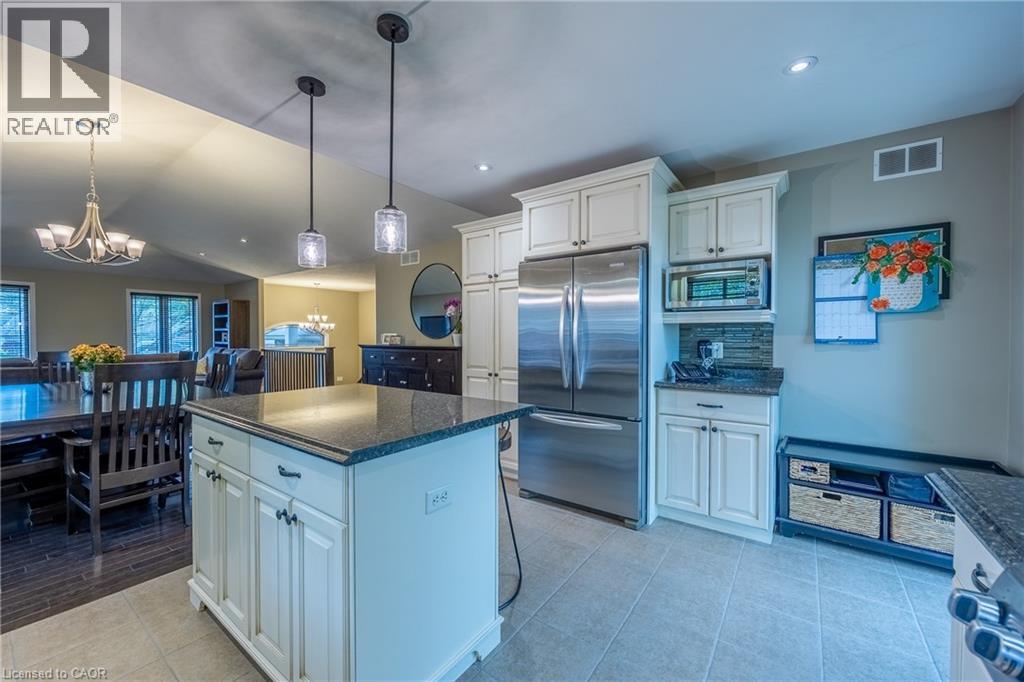 64 WINTERGREEN Crescent - 15