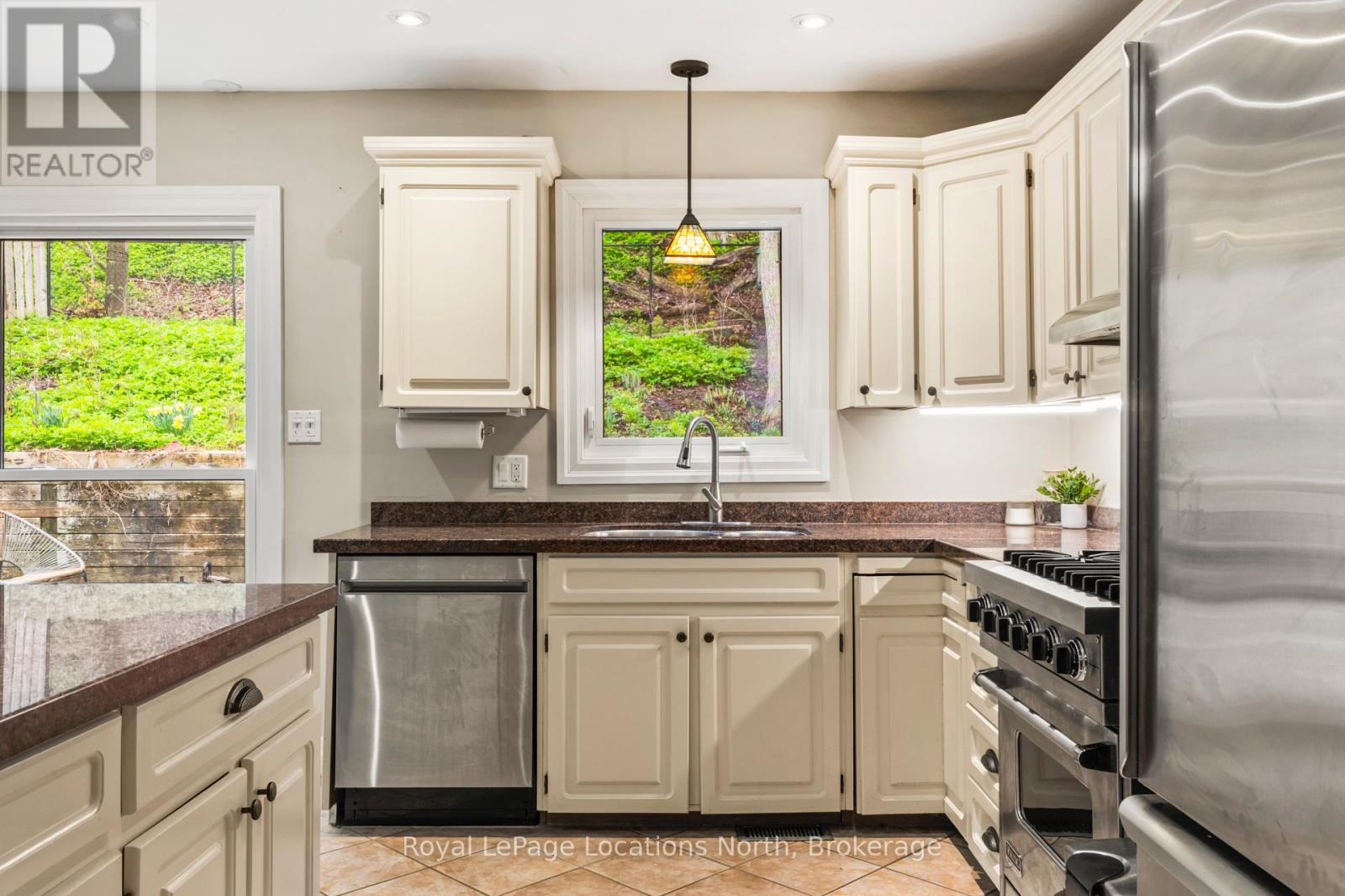 1080 4TH 'A' AVENUE W - 10
