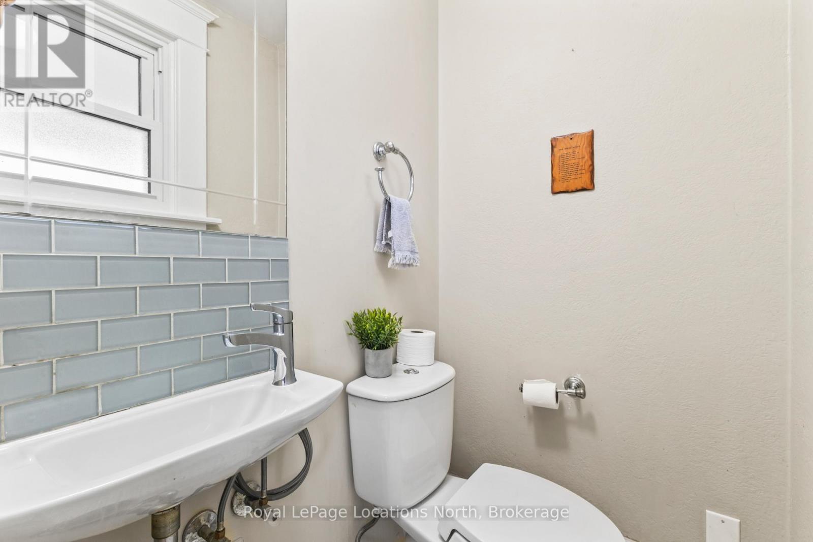 1080 4TH 'A' AVENUE W - 15