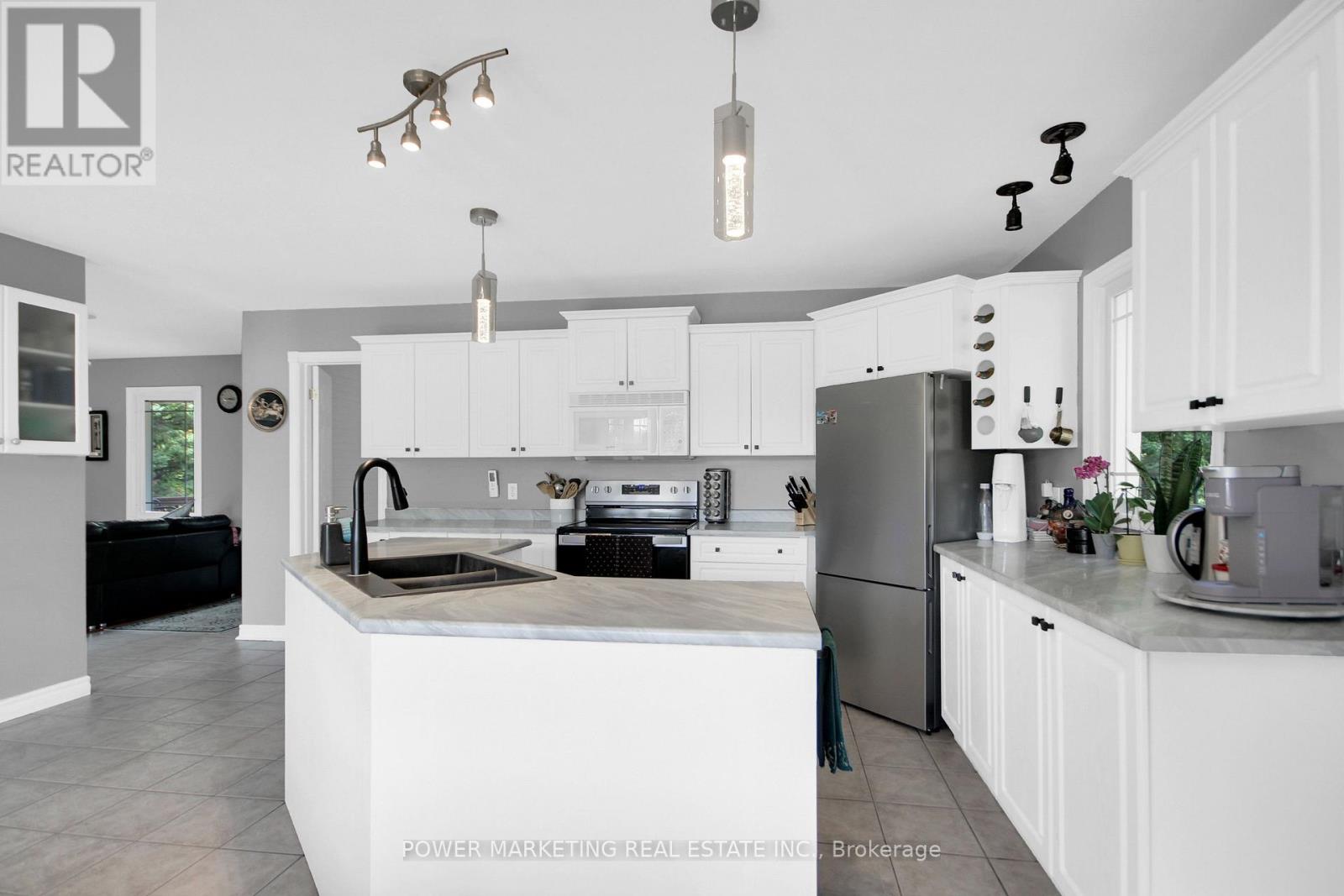 1441 STAGECOACH ROAD - 18