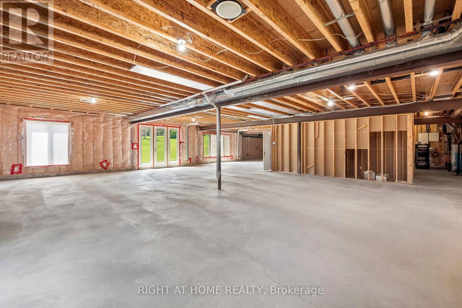 18 BICE COURT - 32