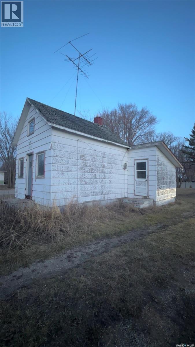 335 Highway AVENUE E - 3