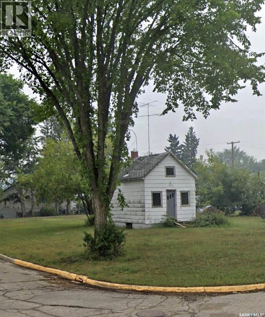 335 Highway AVENUE E - 2