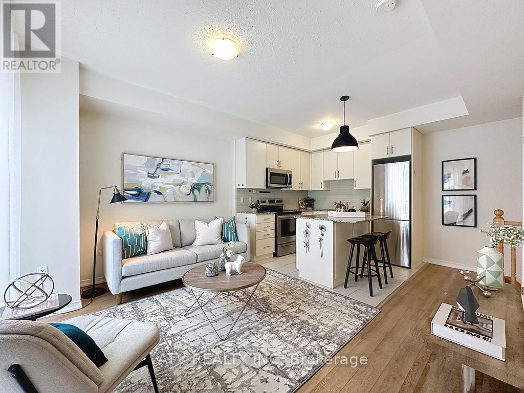 #35 26 FIELDWAY ROAD - 27