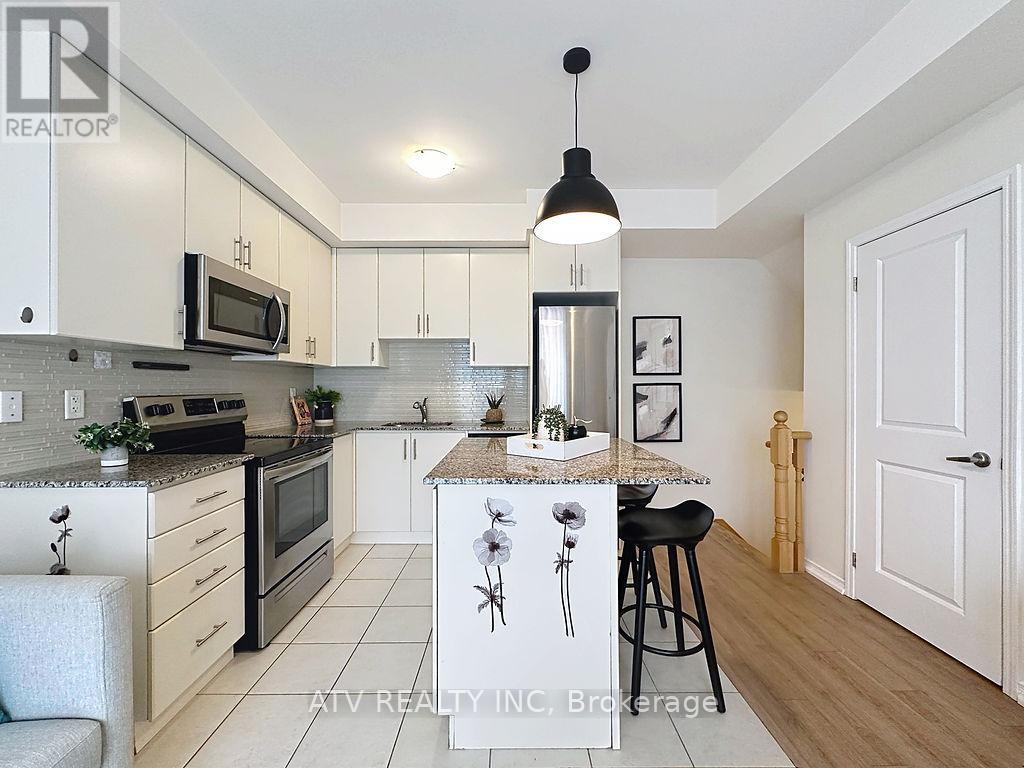 #35 26 FIELDWAY ROAD - 7
