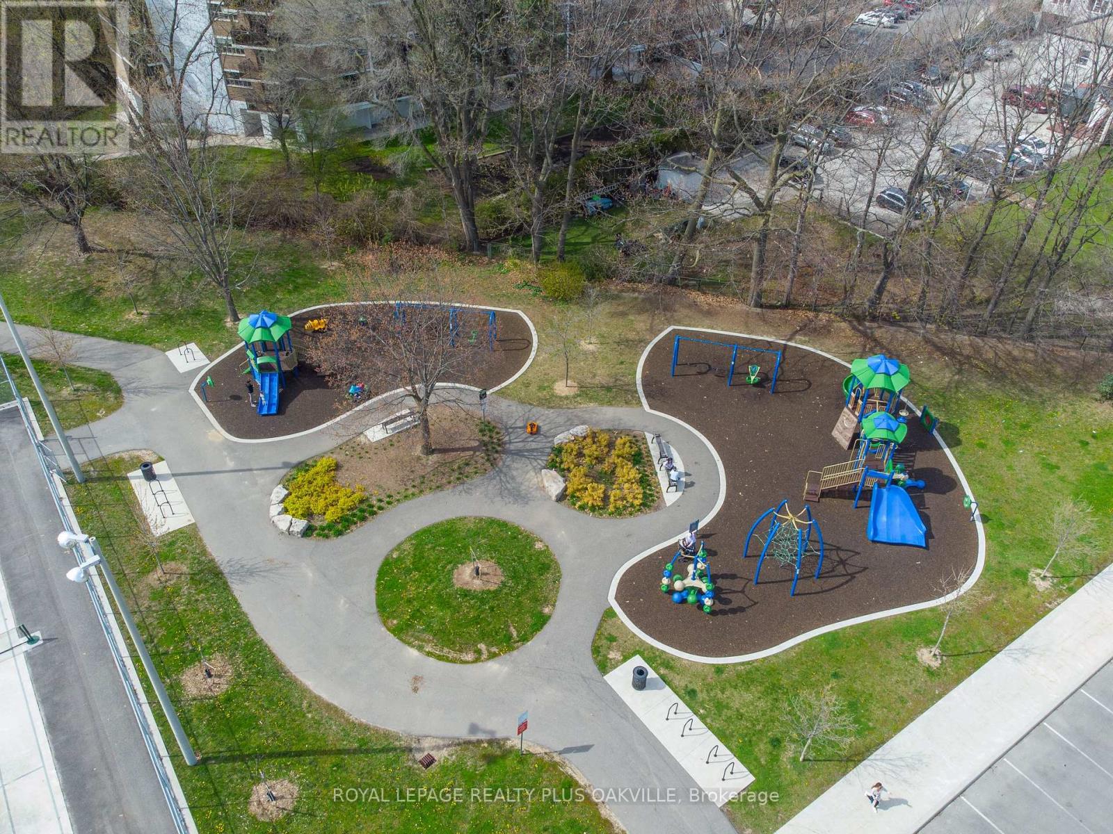 #909 212 KERR STREET - 10