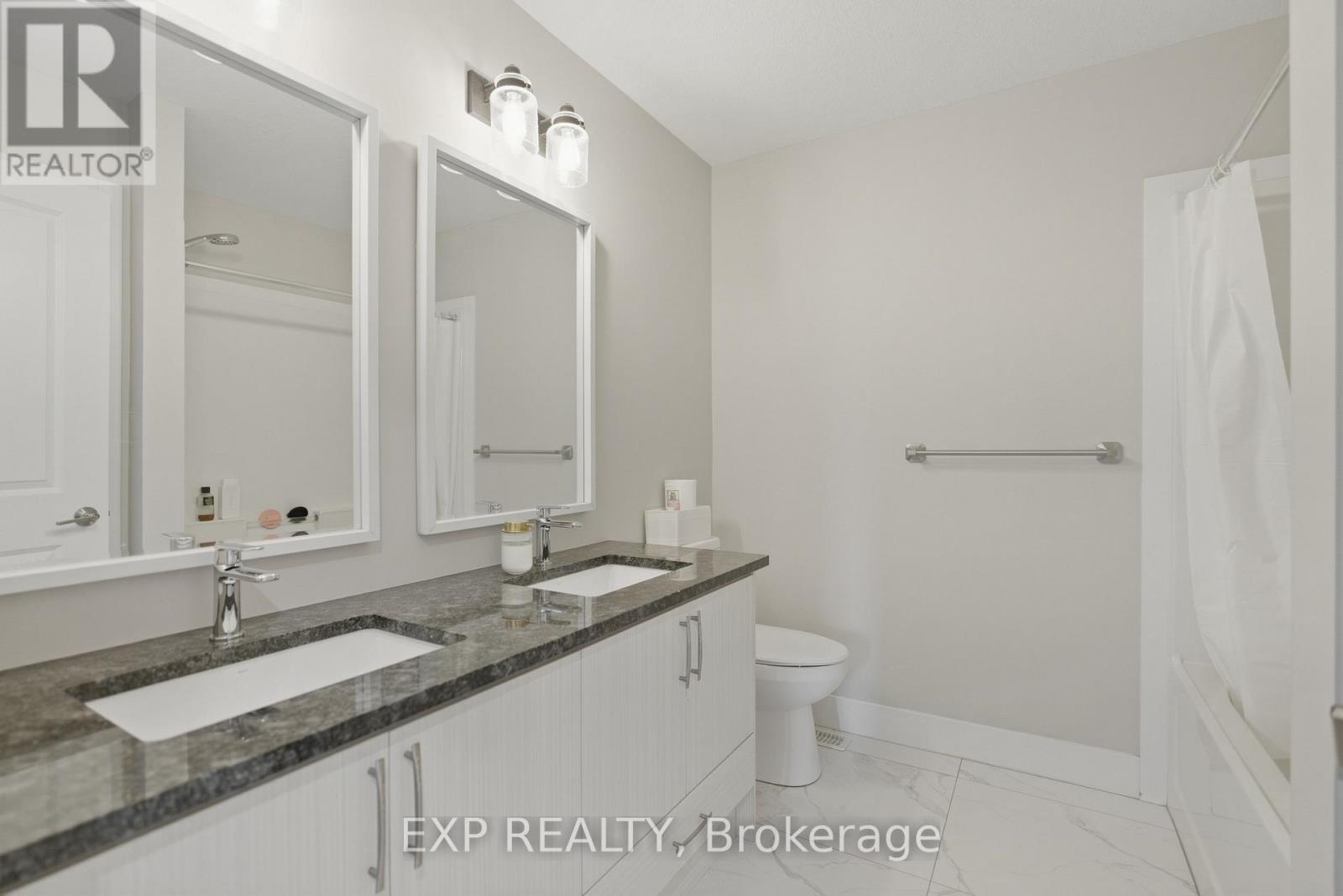 2255 CONSTANCE AVENUE - 16