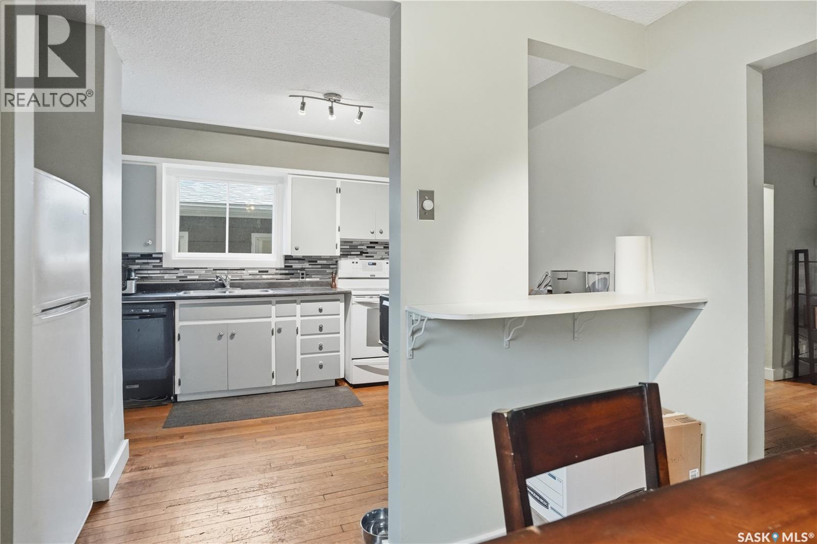 3411 McCallum AVENUE - 21