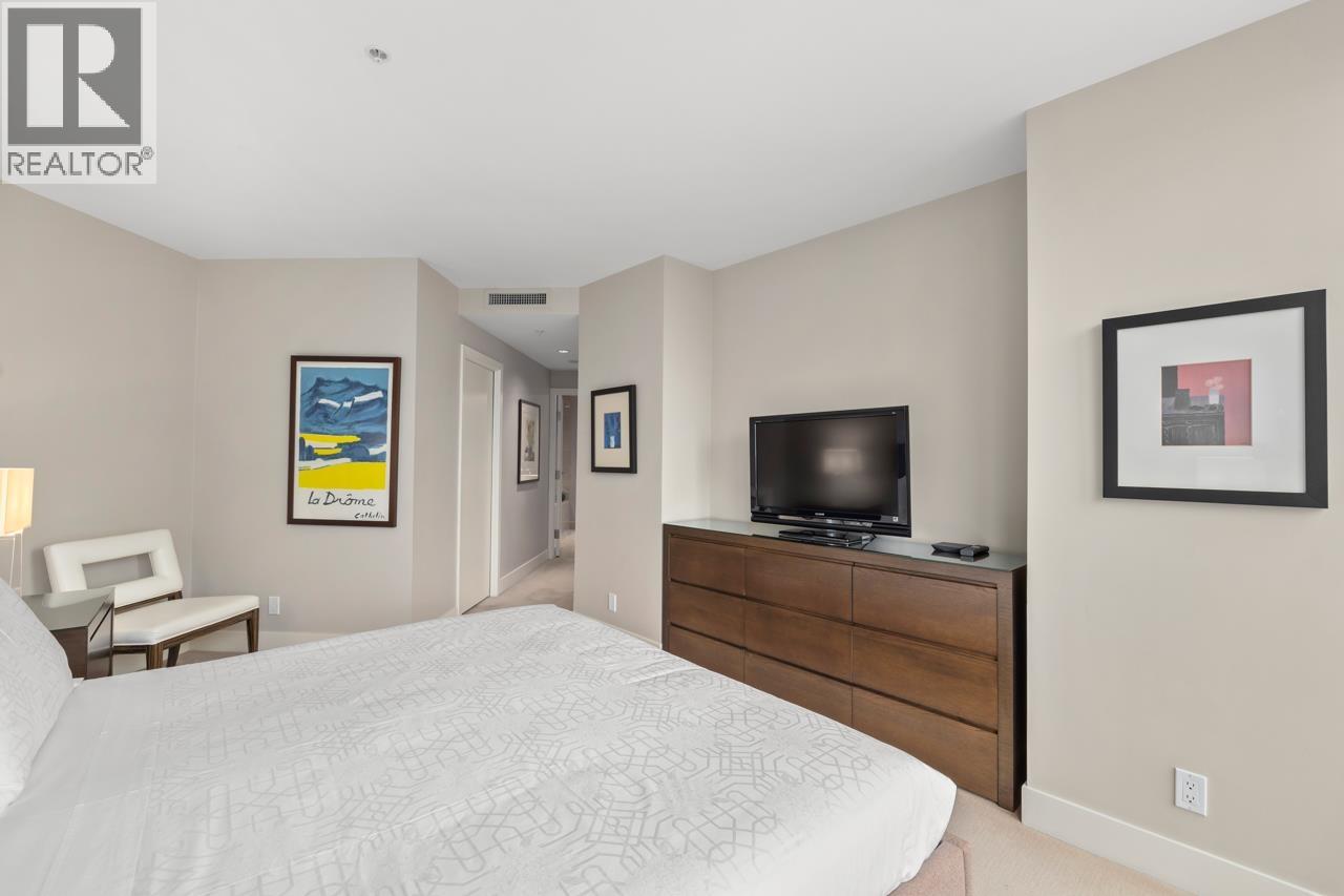 2601 1111 ALBERNI STREET, Vancouver