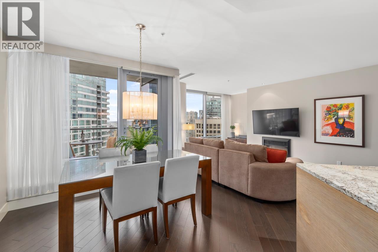 2601 1111 ALBERNI STREET, Vancouver