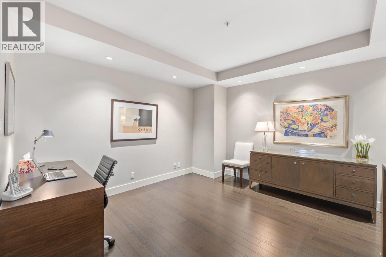 2601 1111 ALBERNI STREET, Vancouver
