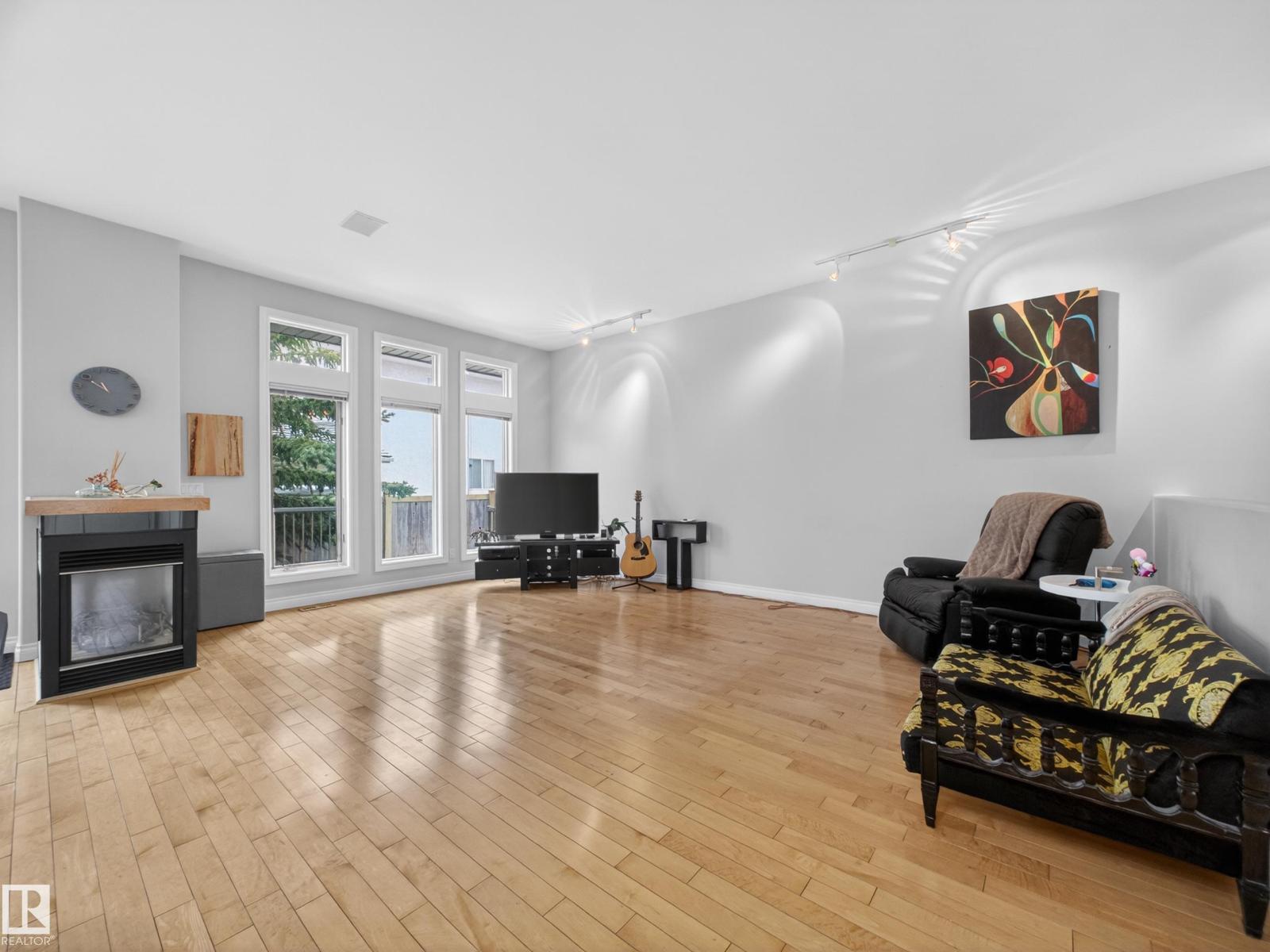 569 BUTTERWORTH WY NW, Edmonton