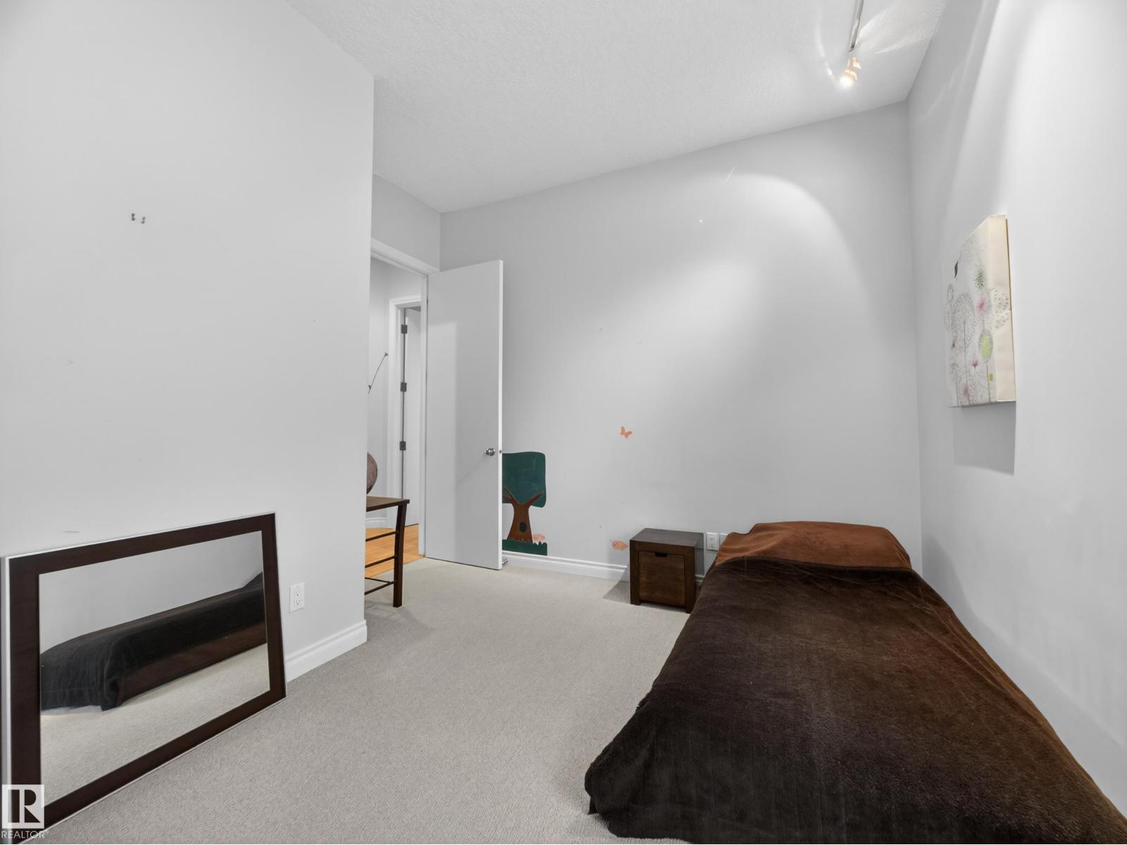 569 BUTTERWORTH WY NW, Edmonton