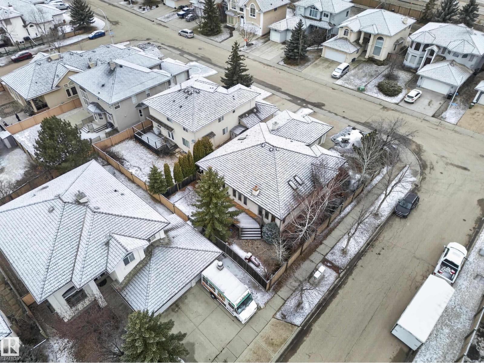 569 BUTTERWORTH WY NW, Edmonton