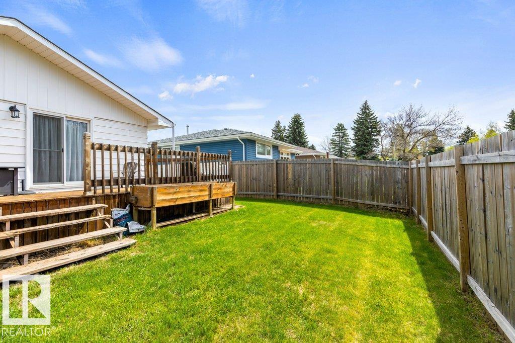 1111 MOYER DR, Sherwood Park
