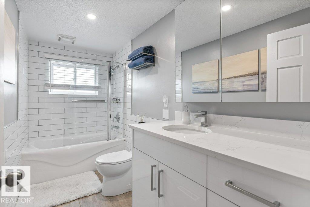 1111 MOYER DR, Sherwood Park