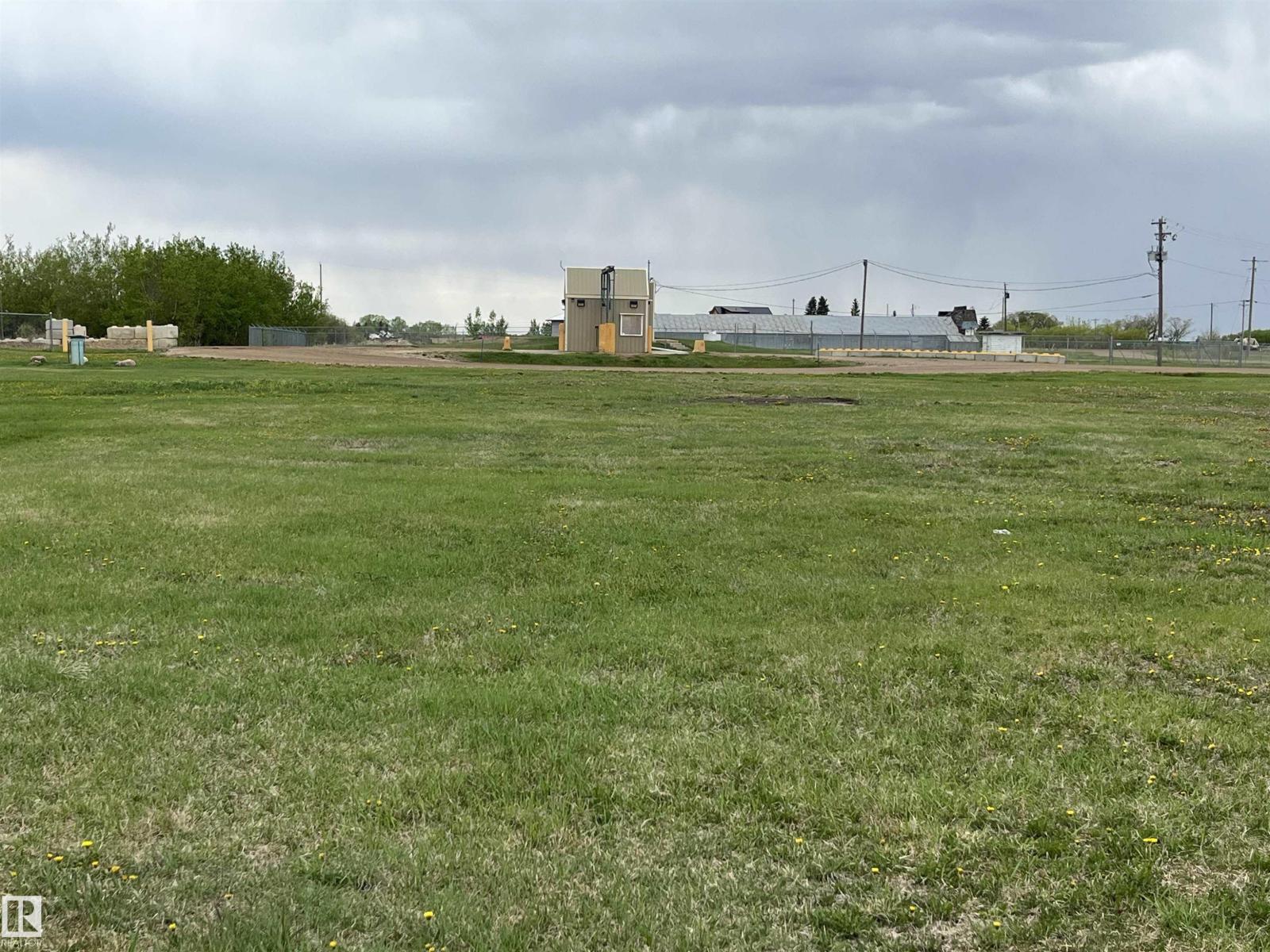 50 St 51 AV - photo 3