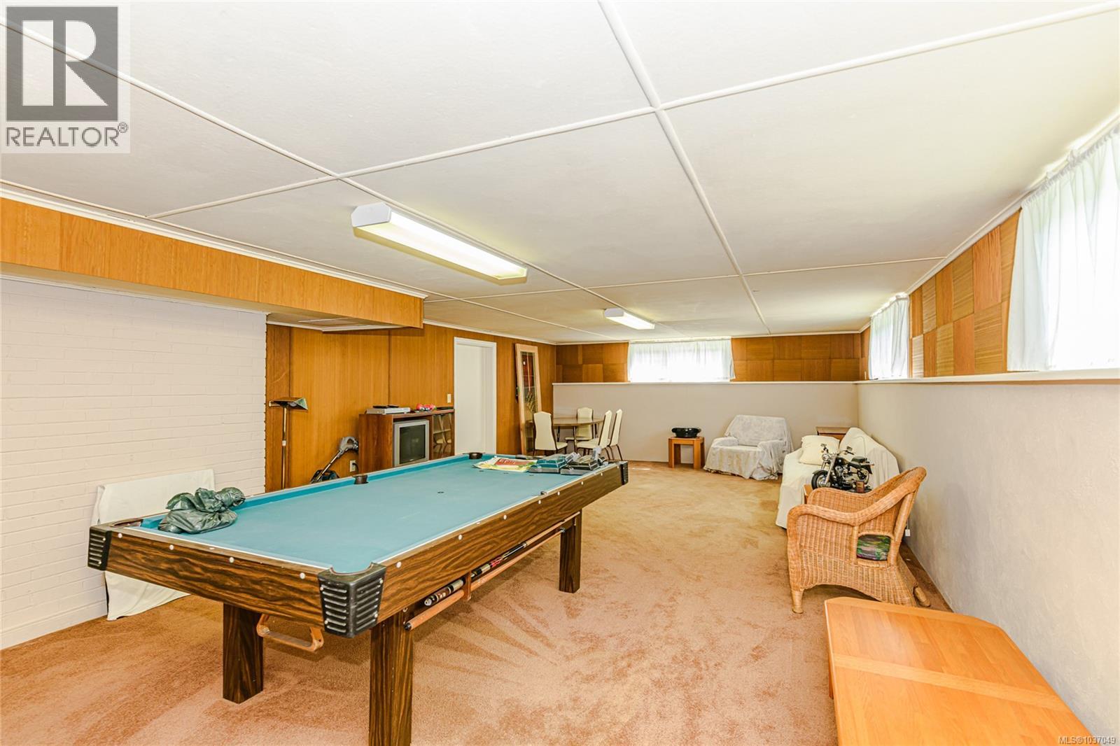 3785 Raymond St S - 24