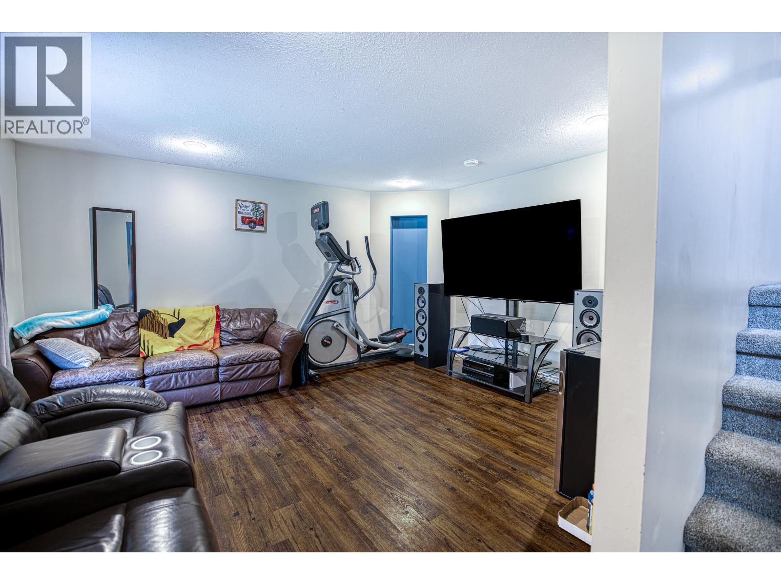 6341 WOLFE ROAD - 9
