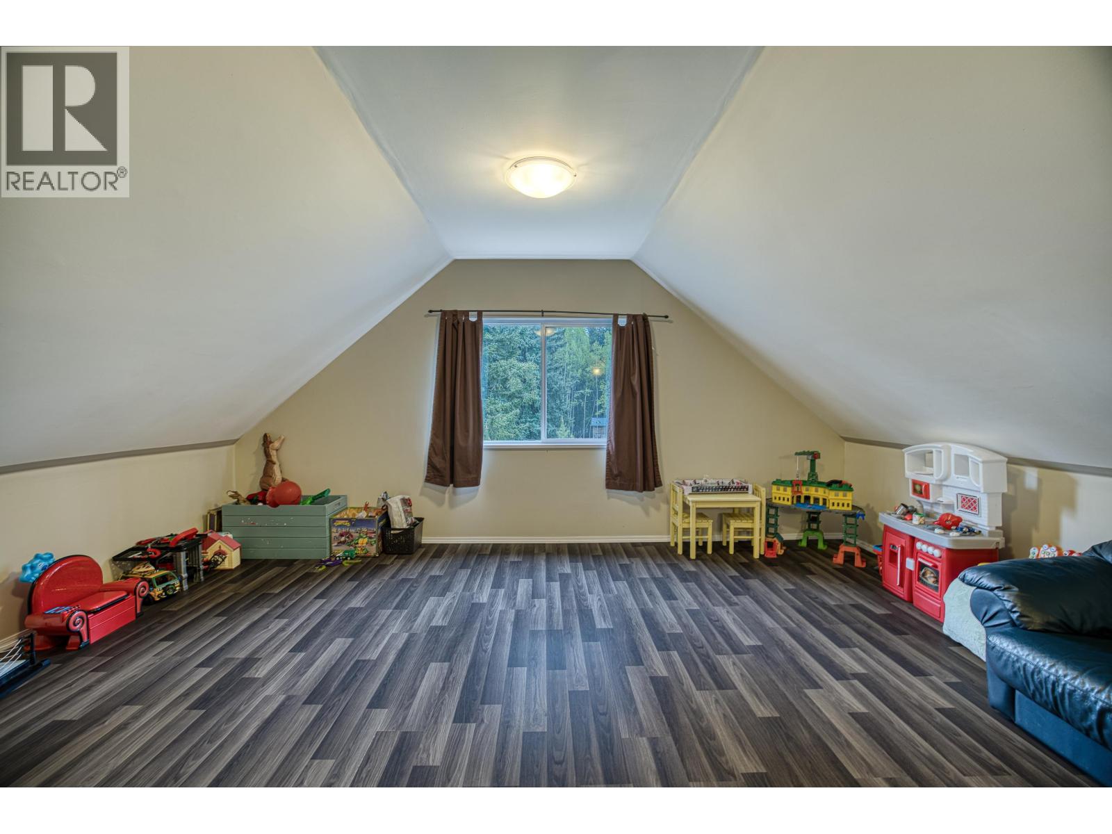 6341 WOLFE ROAD - 23