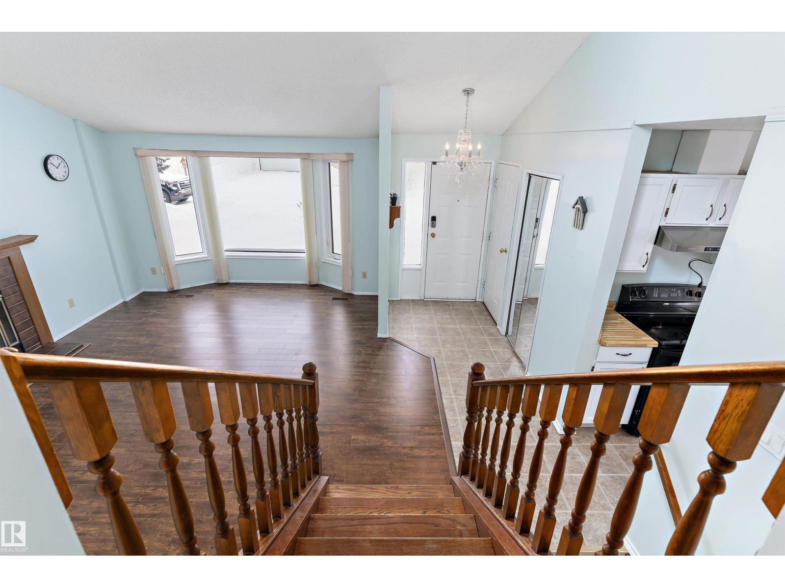 1511 104 ST NW — photo 12
