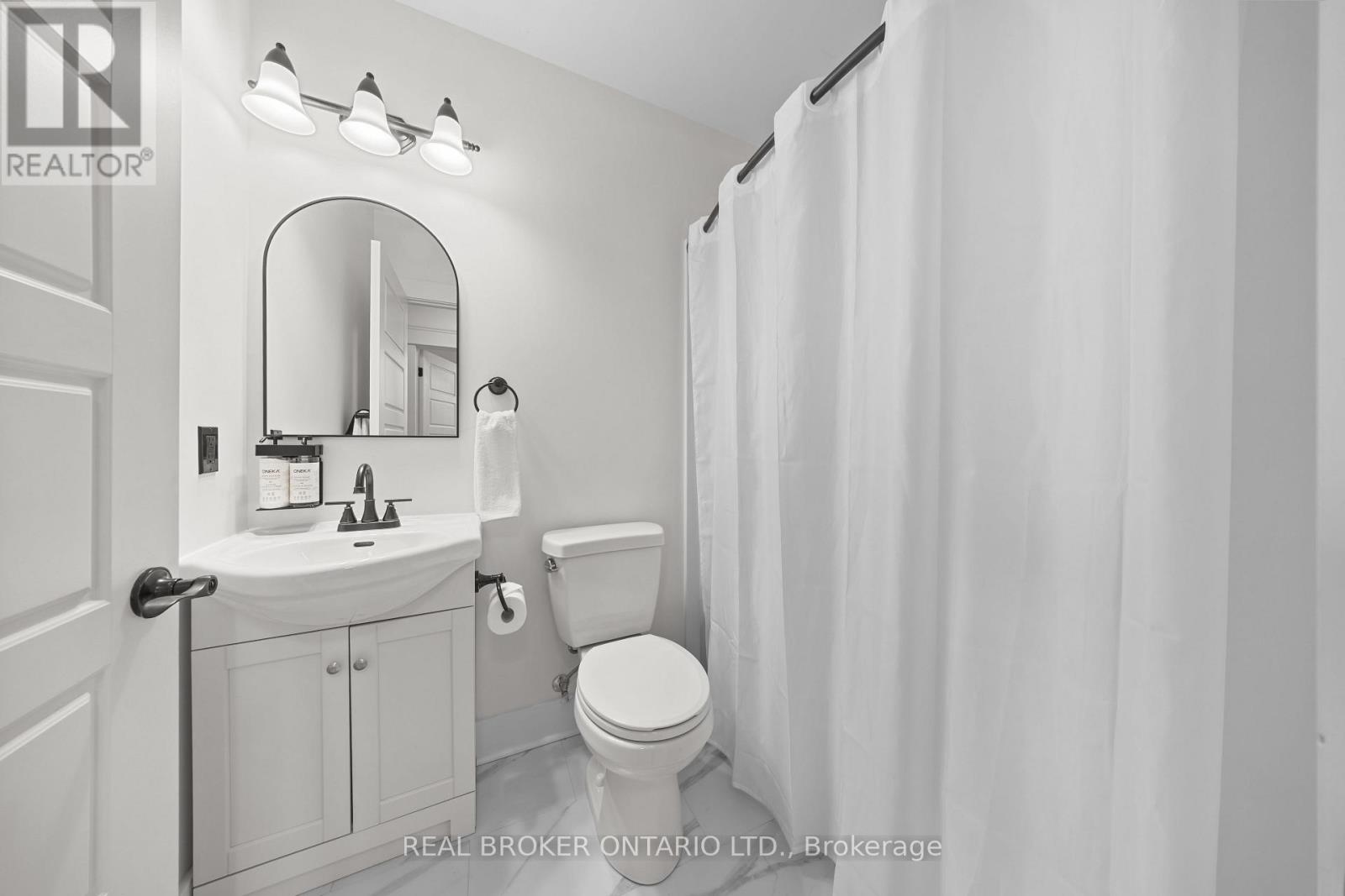 One Bedroom for Rent in Ottawa – 207 – 150 MILL STREET, Ottawa – By Peter Sagos - Image 7
