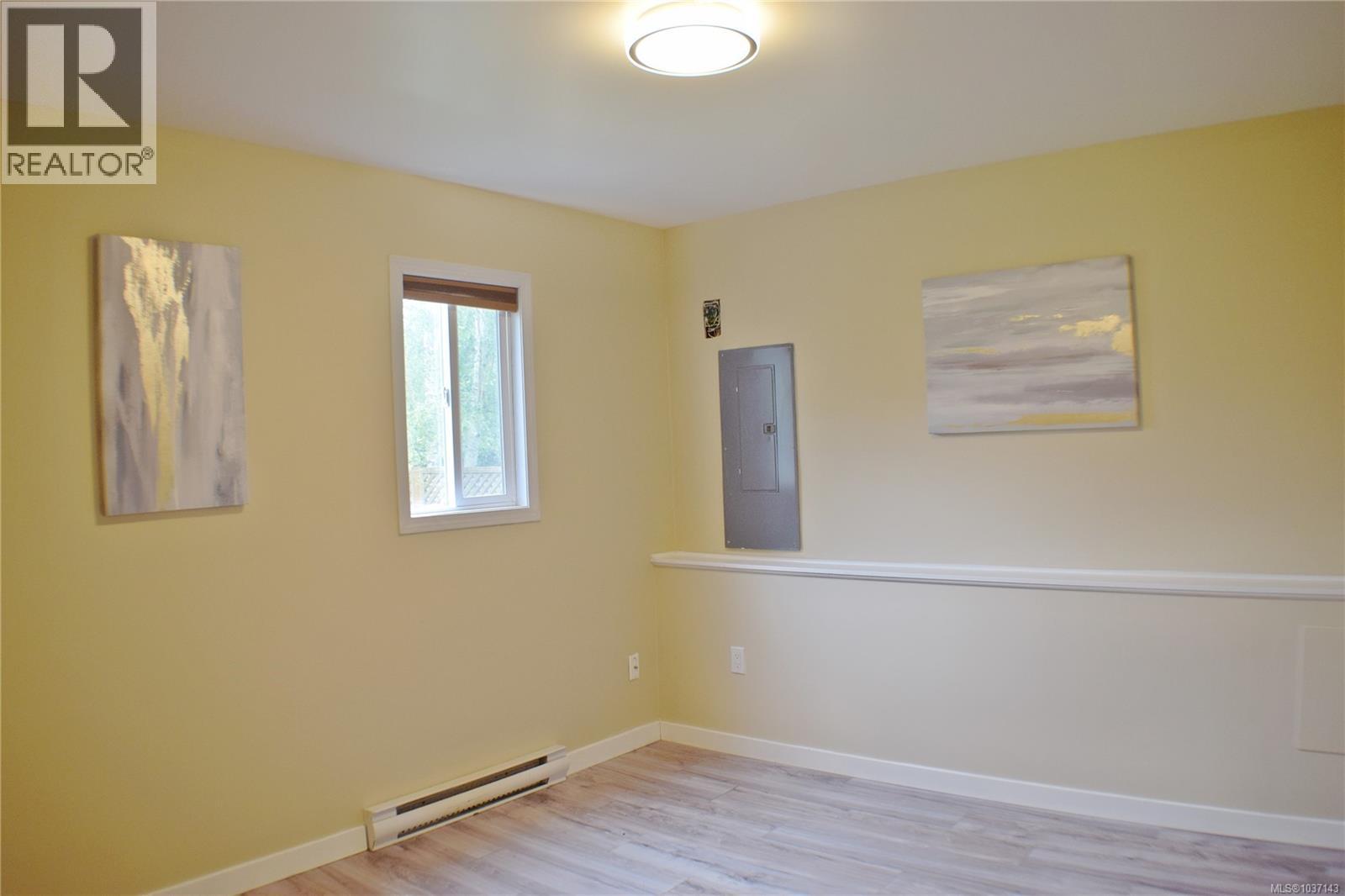 1825 Fairhurst Ave - 27