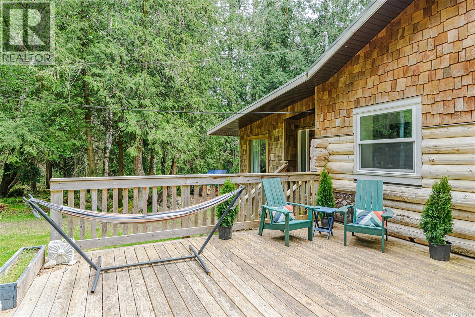 161 Holmes Rd - Image 3