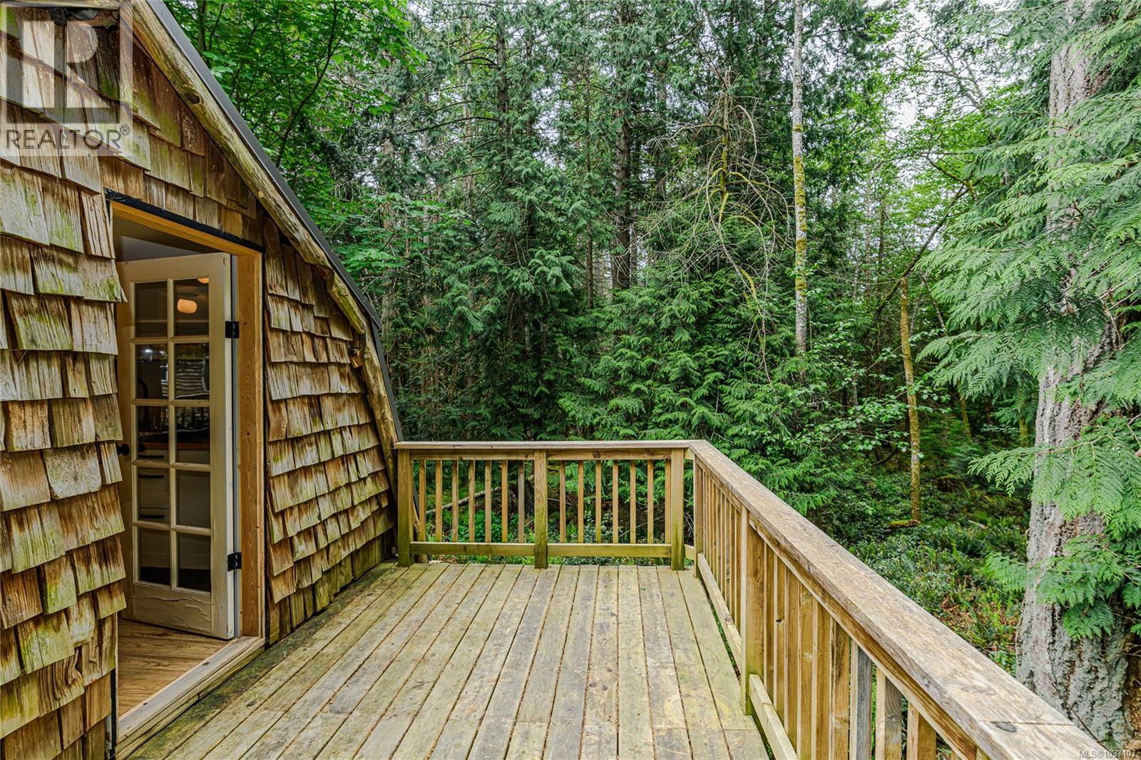 161 Holmes Rd - 40